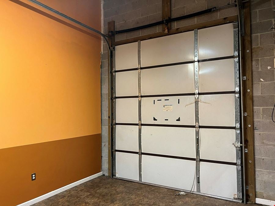 505 Hampton Park Blvd (Suite Q/R)
