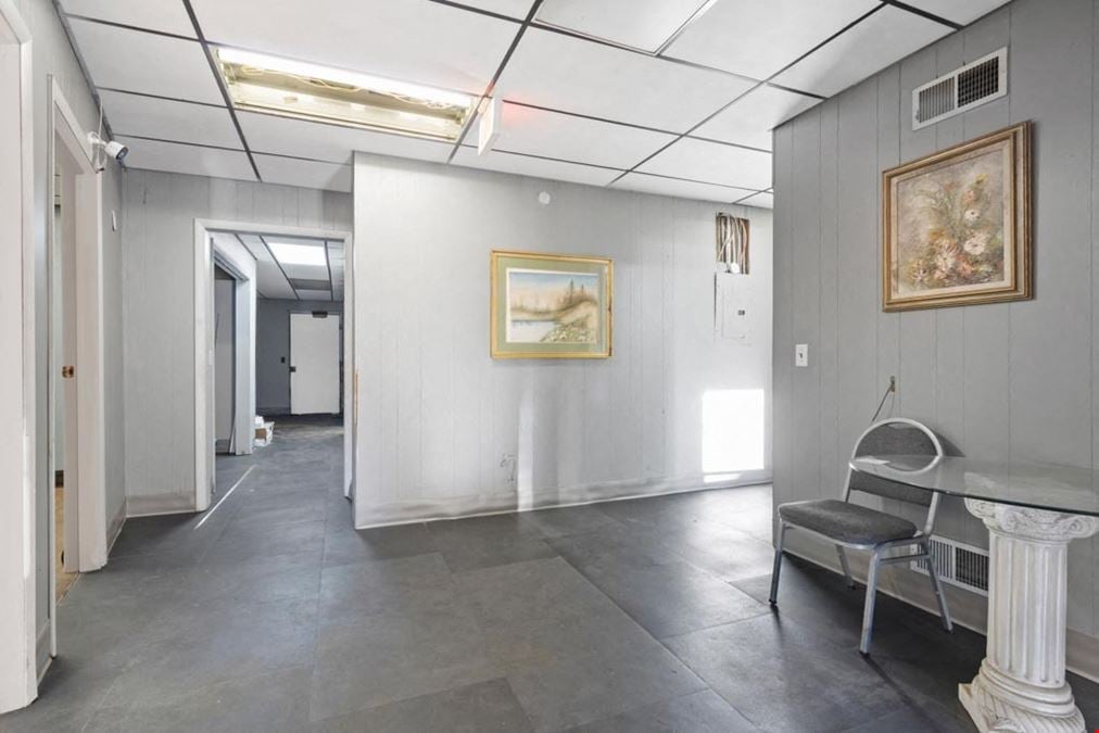 High-Visibility Industrial Space Built for Business