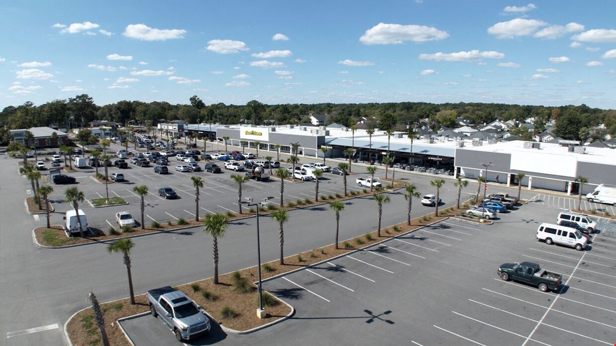The Shoppes at Montague Corners