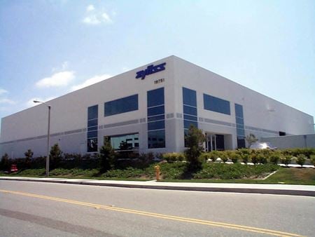 Preview of Industrial space for Rent at 19751 Descartes