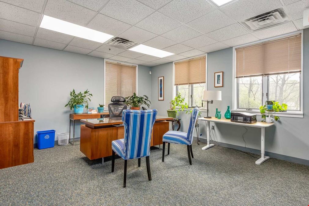 Immaculate Class B Office Suites in Danvers, MA