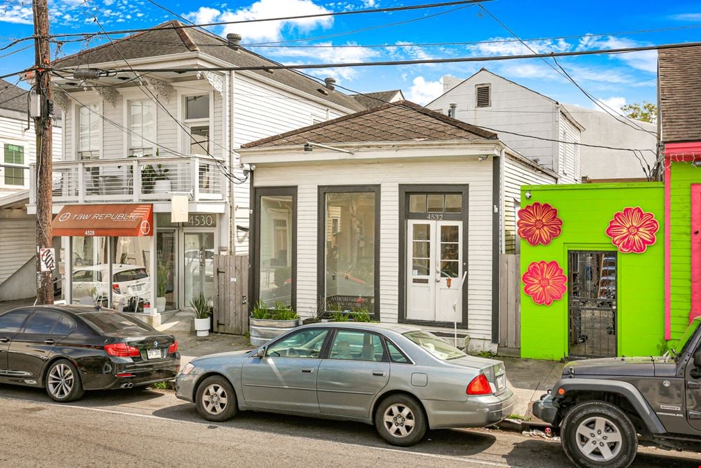 4532 Magazine St
