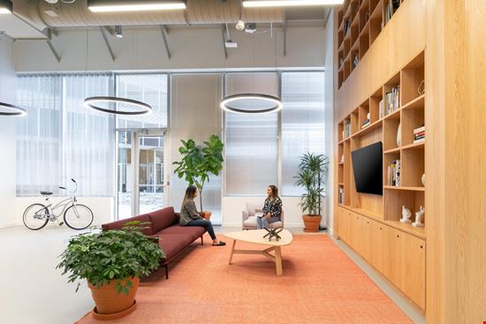 Spaces - Galleria at Post Oak
