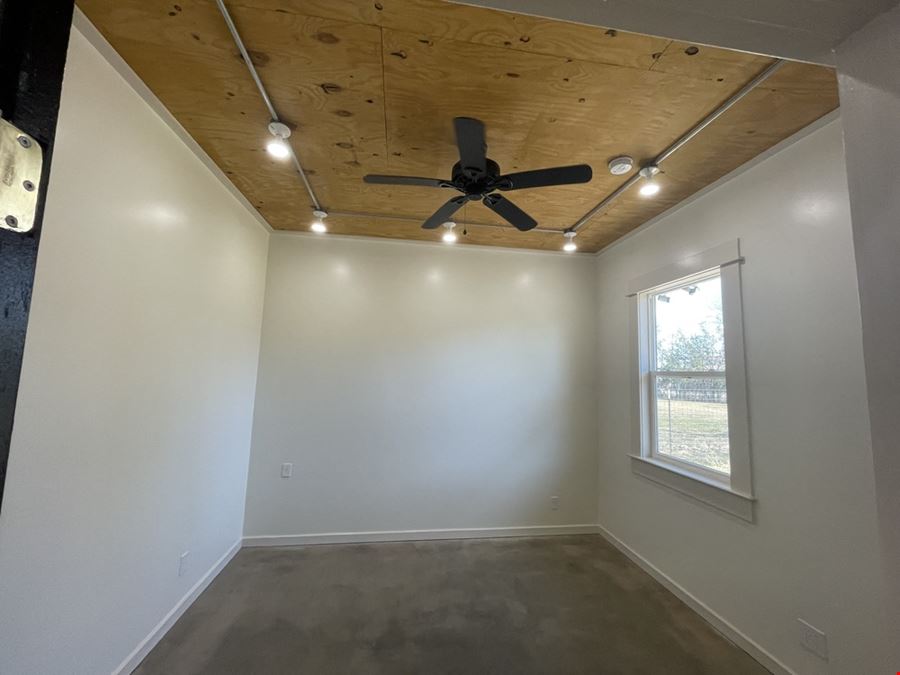 Price Reduced - LaMarque / Texas City Area-  Flex Property For Sale