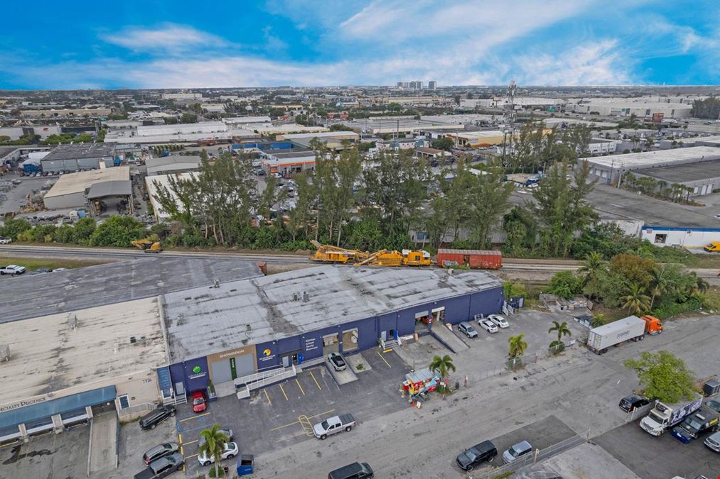 7330-32 NW 79th Terrace