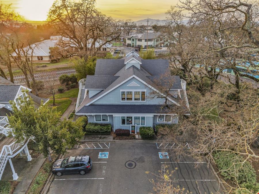 418 Aviation Blvd