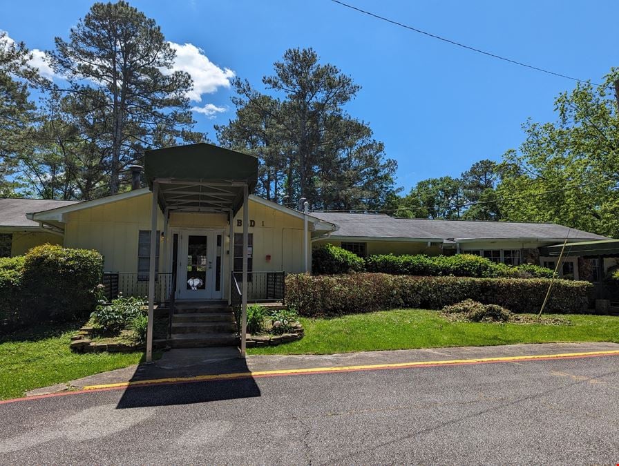 Prime Location Smyrna Daycare - 3 buildings - 10400 SF - Recent Renovations