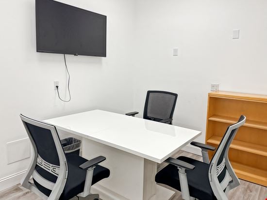 Regus - Greenwich - W Putnam Ave