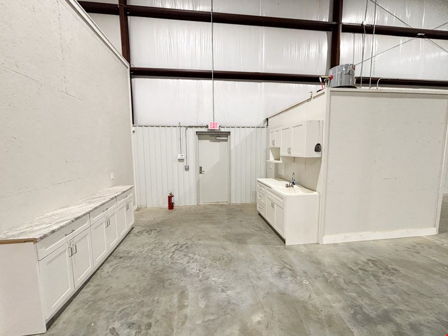 2023 BUILD: 12,000 SF Warehouse for Lease