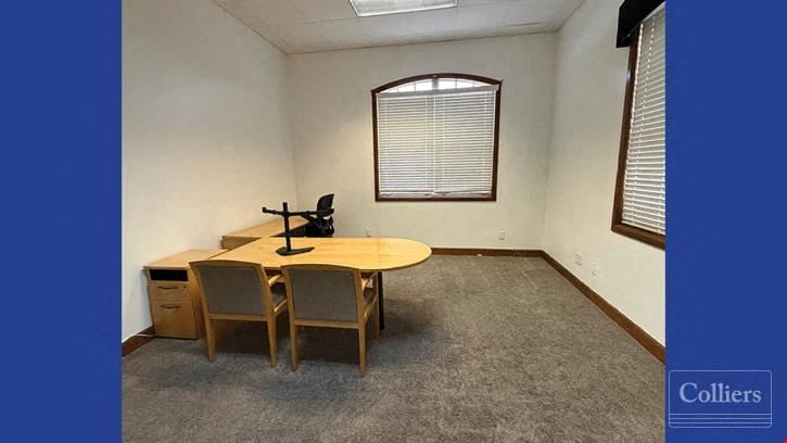 For Lease | Office Suites Available on 2801 St. Johns Bluff Road