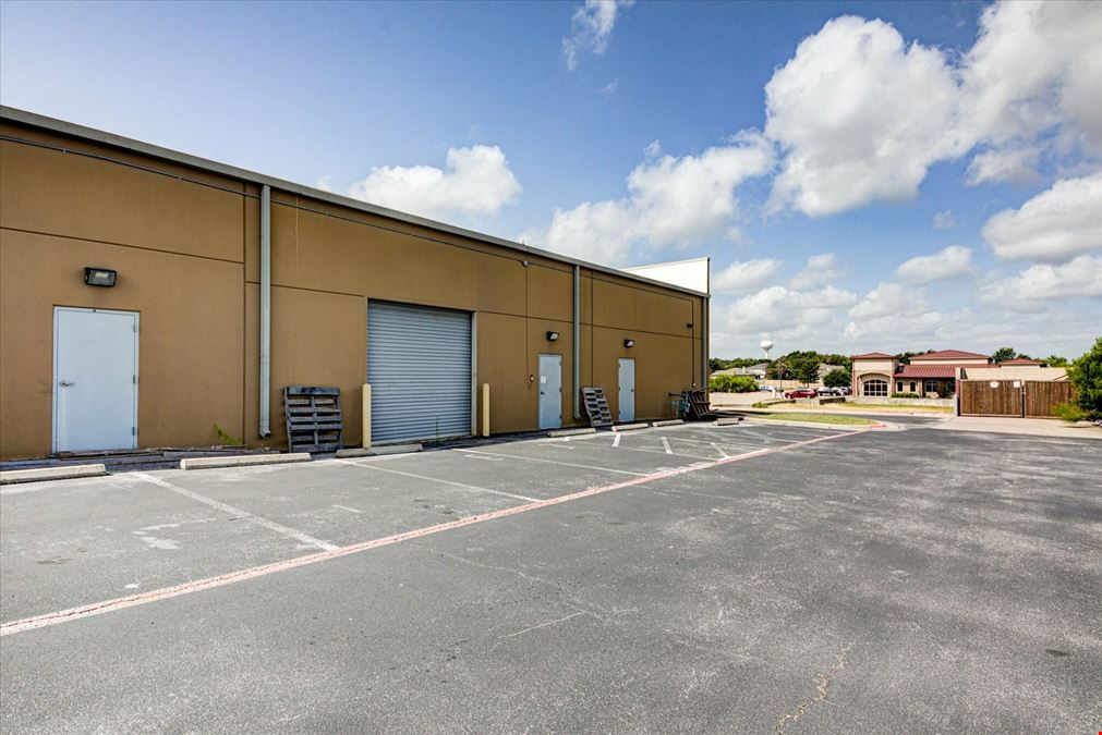 Building D – Cedar Park Business Center