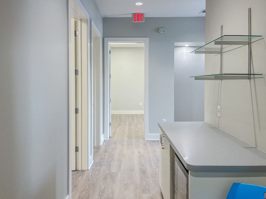 Medical Office Suite Sublease in Metro Office Park