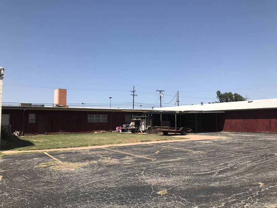 3101 N 12th