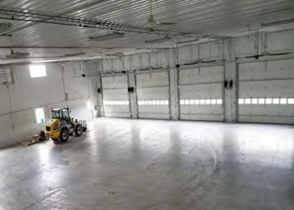 Building A - 9,400 SF Industrial Building with 3-Acre Yard