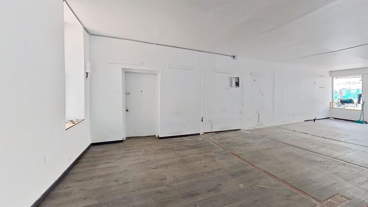 309 Bedford Ave