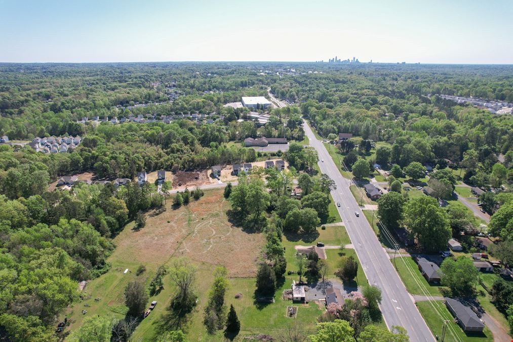 9100 & 9110 Mount Holly Road