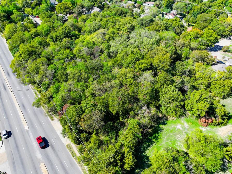 Land for Sale Just Off I-35E in Dallas