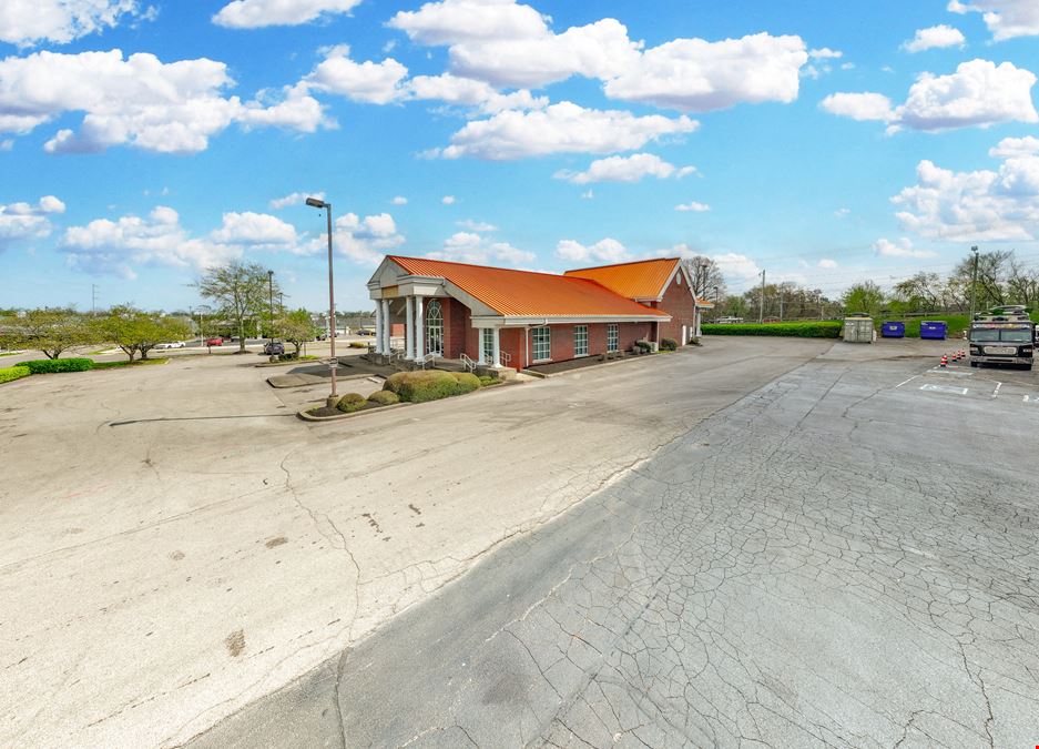 2725 Old Lebanon Pike