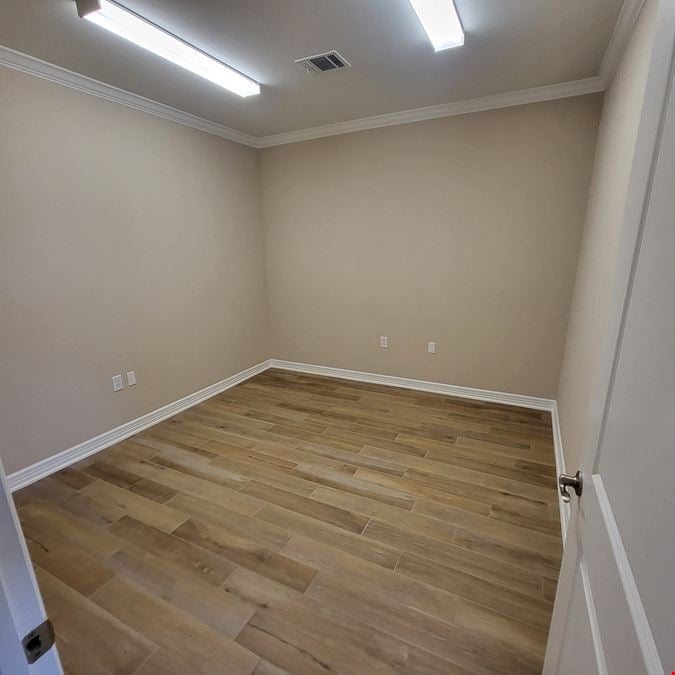 Prime Pearland Professional Office | For Sale or Lease Unit 1502