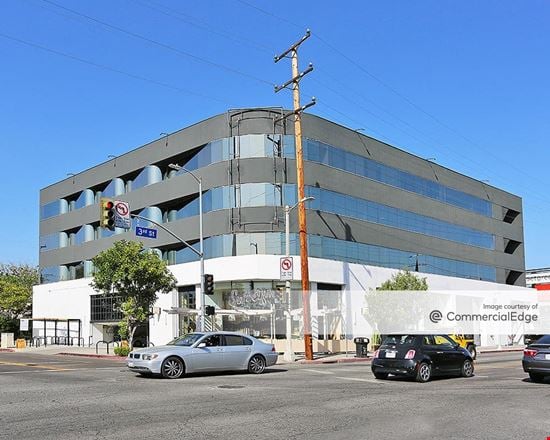 Preview of Office space for Rent at 8075 West 3rd Street