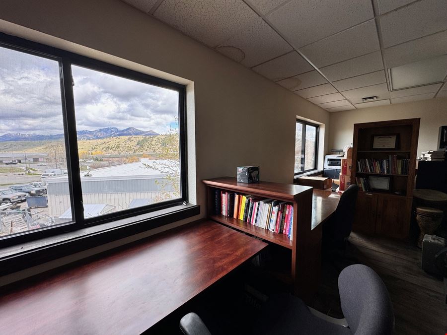 205 Haggerty Lane Unit#210