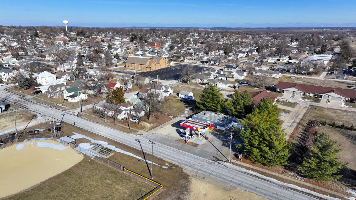 Retail in Fulton