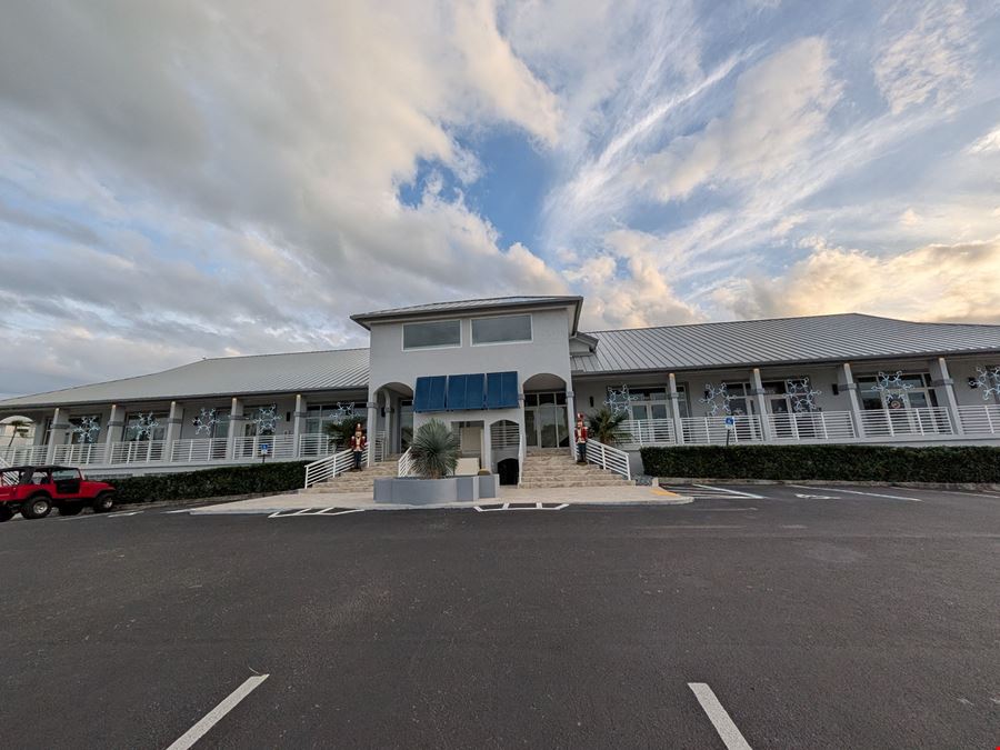 10095 Overseas Hwy, Marathon, FL 33050