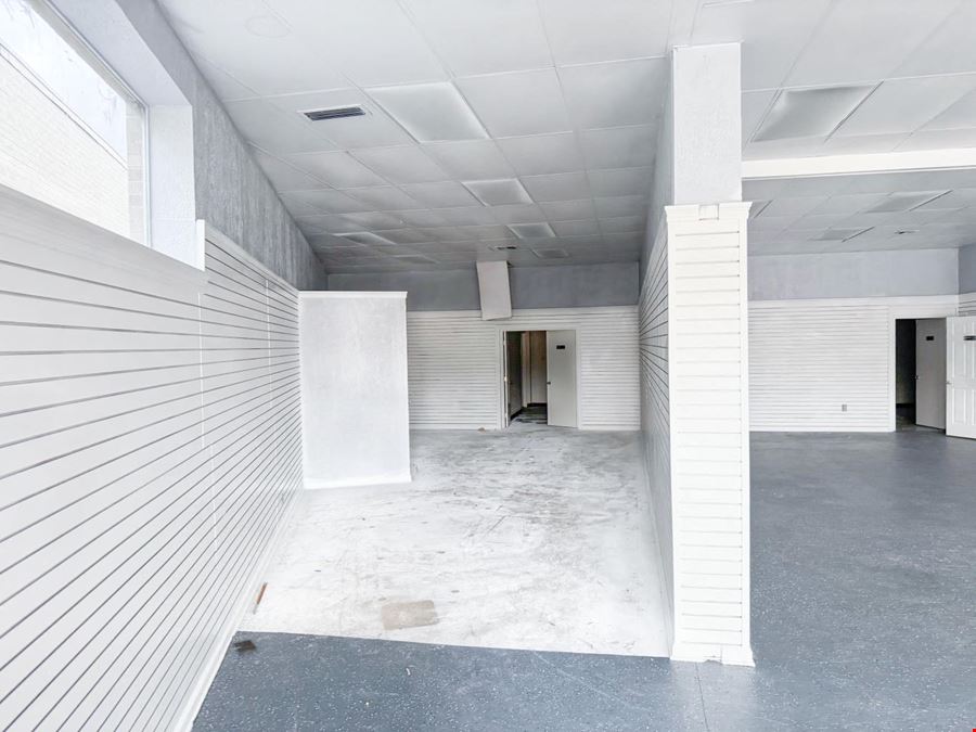 Retail for Lease - North Laurel Shopping Center