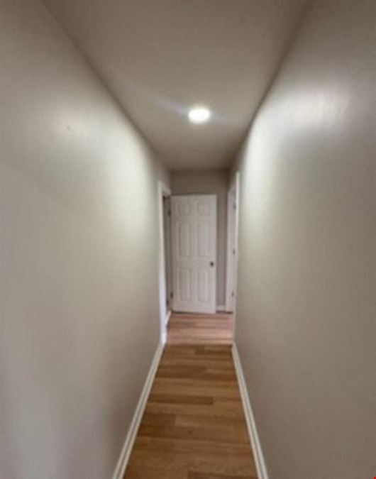 1611 W Barker Ave