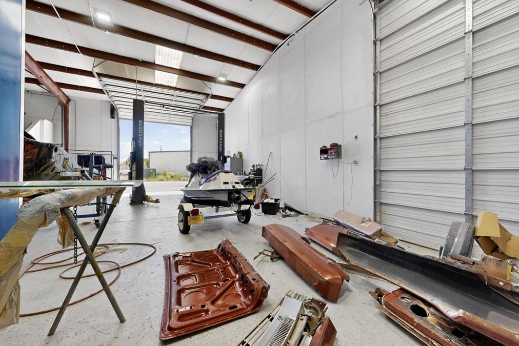 NORTH I25 TWO TENANT WAREHOUSE WITH YARD