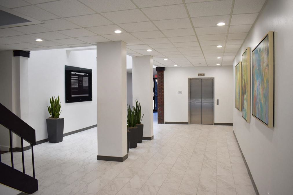 Parkway Square Office
