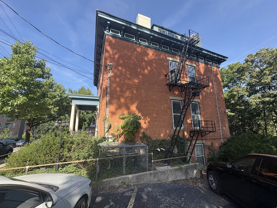 114 Wellington Pl