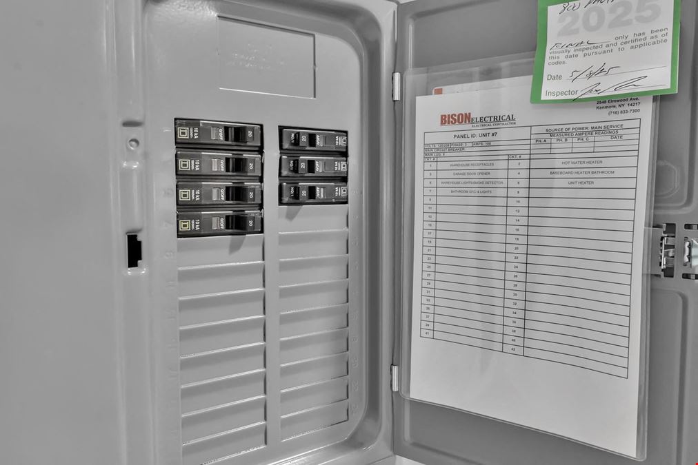 Flex Warehouse & Storage Suites at Eastport