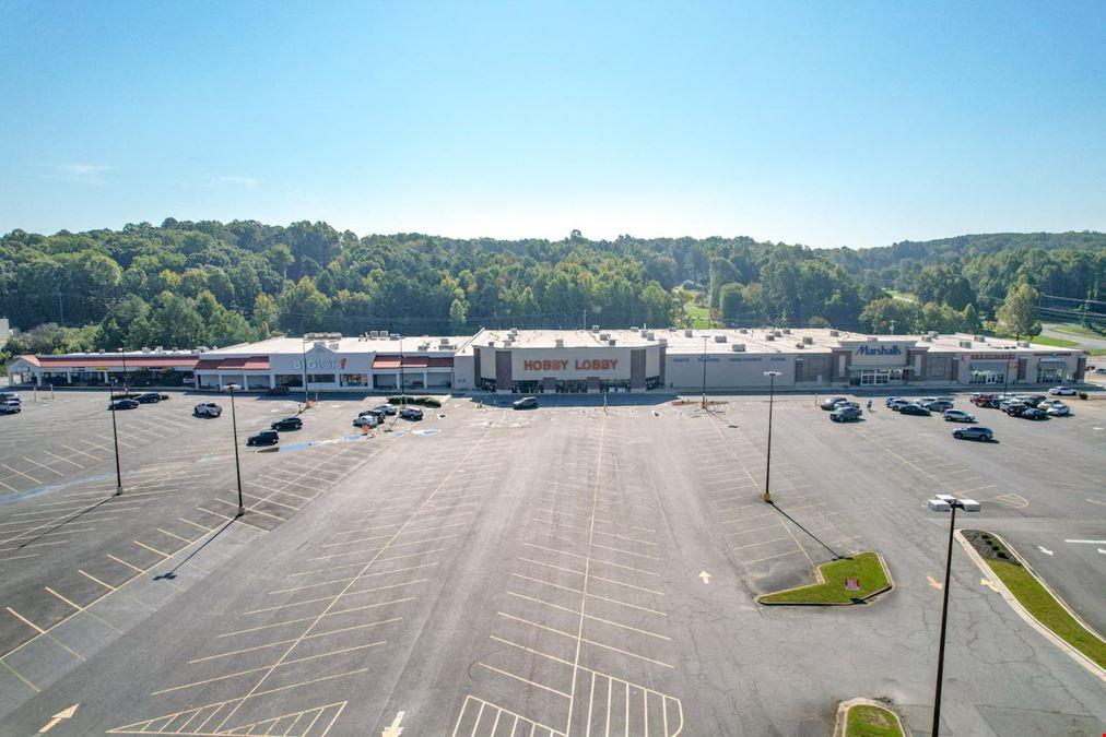 Village Marketplace Retail Space Lease