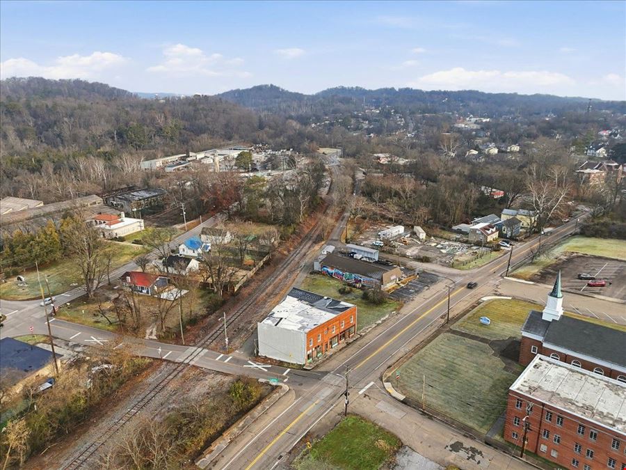 315 & 309 Ogle Ave