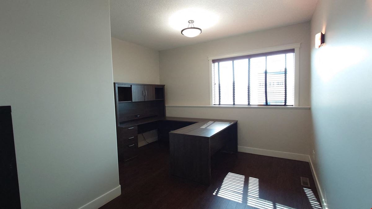 7700 76th Street Close (Building 400)