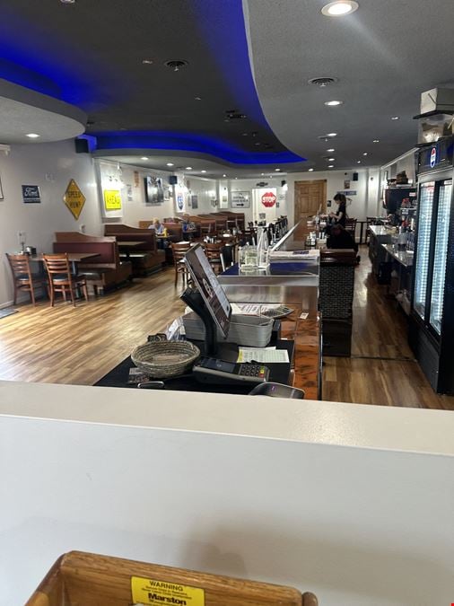 3807 Fort St (M-85), Restaurant with Outdoor Café