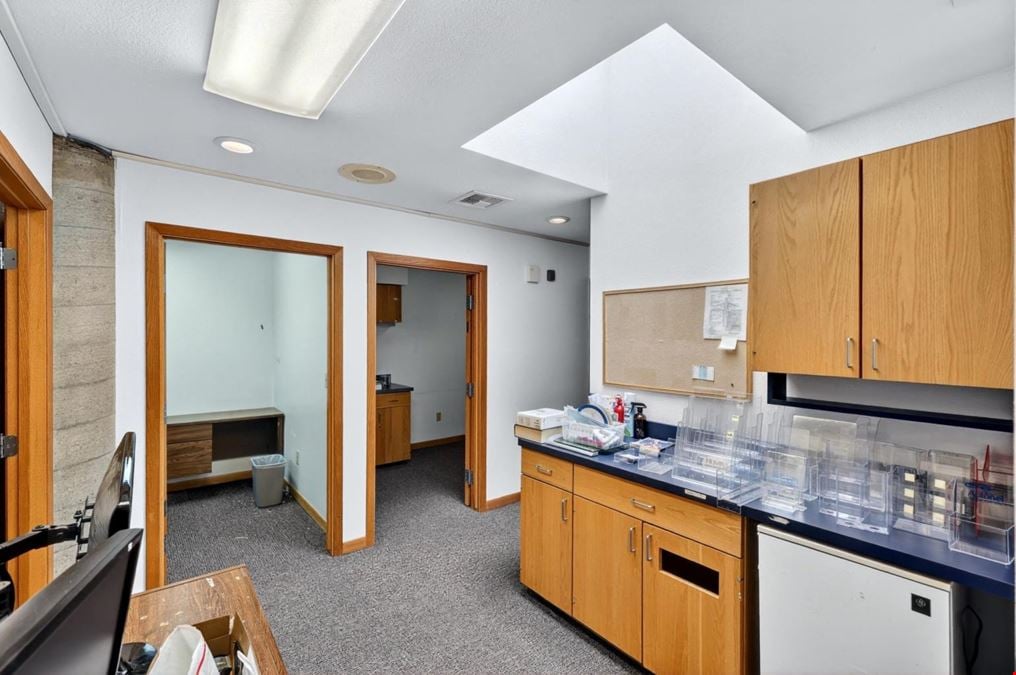 950 W. Ironwood Dr. #3