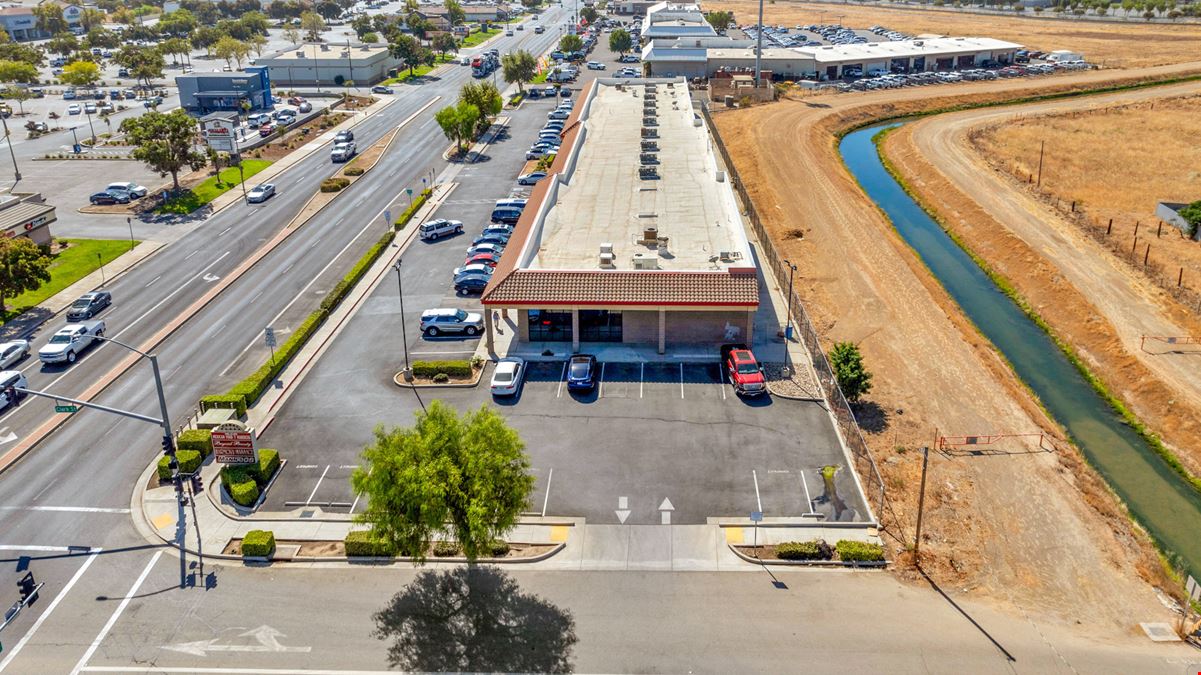 Shopping Center Availabilities: Retail Shop Space w/ TI’s