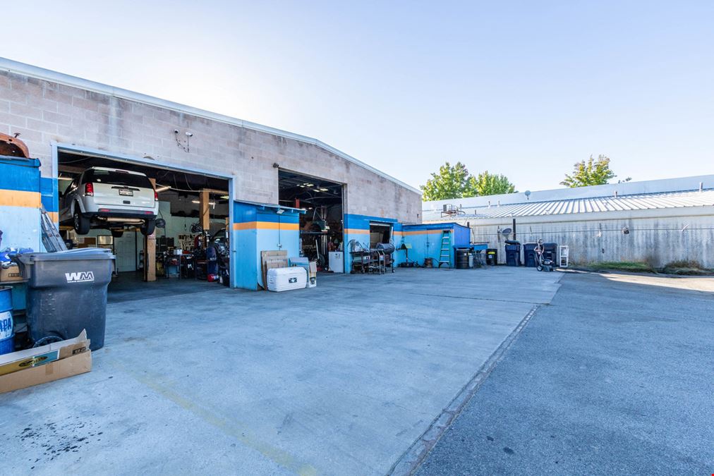 ±3,335 SF Automotive Building in Atascadero, CA