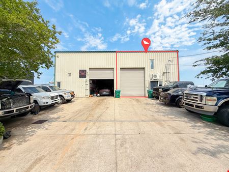 Preview of Industrial space for Rent at 2114 Greenwood St