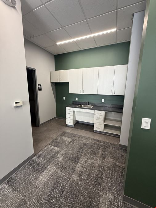 1,300 SF Office | Squirrel Hill