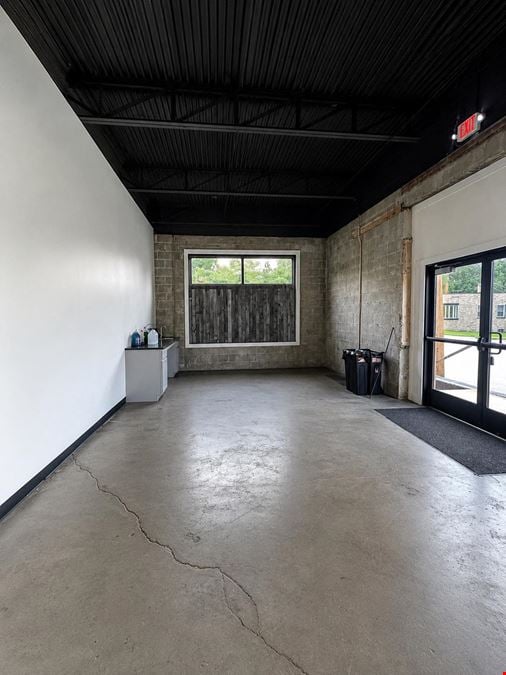 Midtown Kansas City Commercial Flex Space