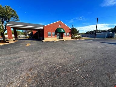 181 S Pioneer Dr