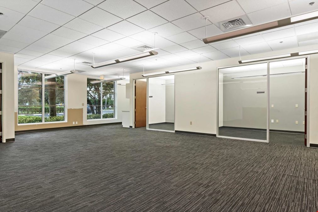 3501 SW 160th Avenue (R065)