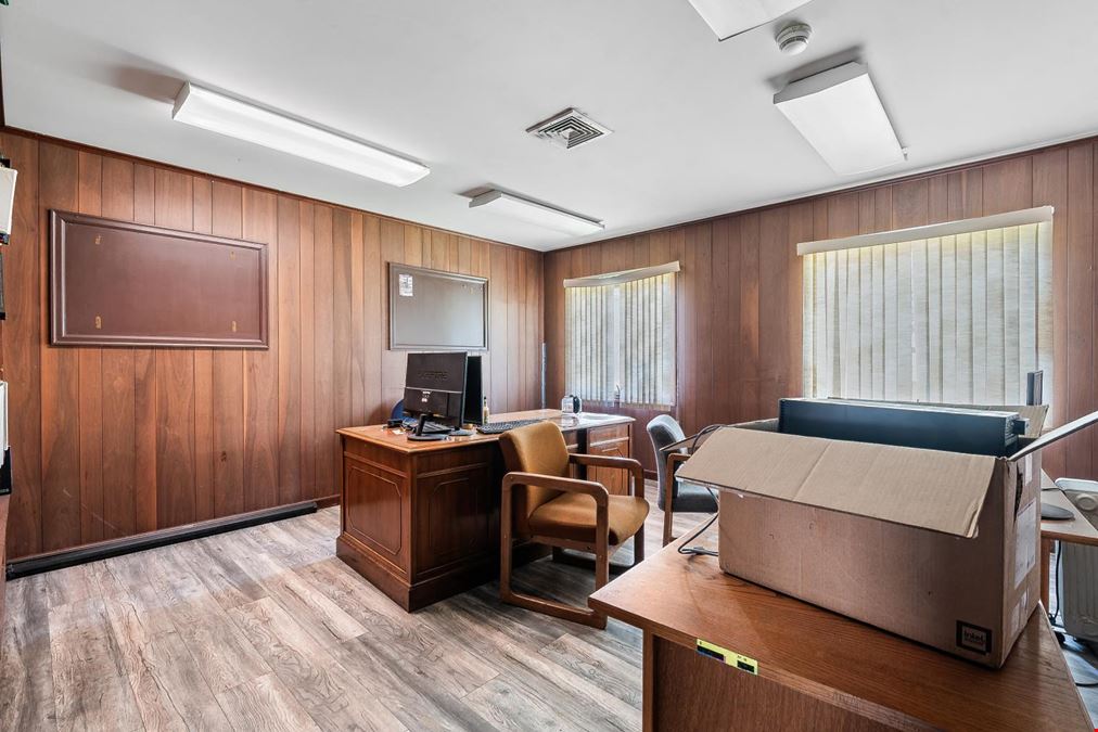 High-Clearance Industrial Hub with Prime Northeast Connectivity and Room to Grow
