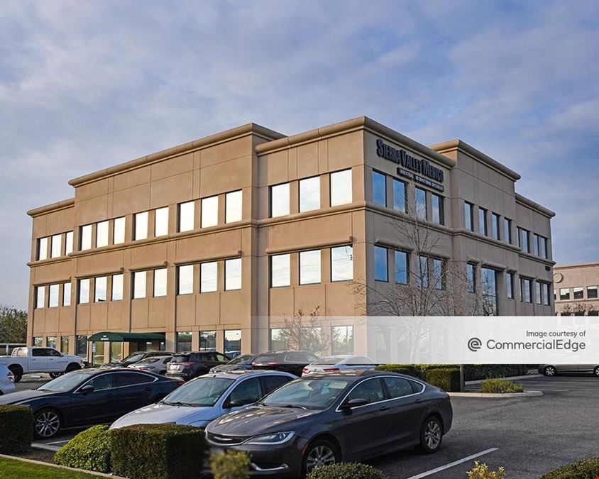 Fresno Herndon Medical Plaza - 7033 North Fresno Street