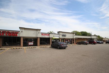 Preview of commercial space at 3839-3853 Center Road