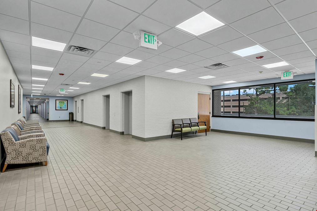 661 E Altamonte Dr Ste 231