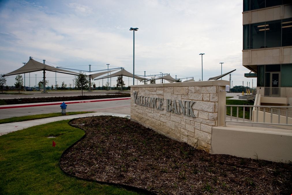 Valliance Plaza